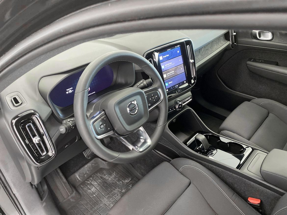 Volvo XC40 2023 - miniatyr 7