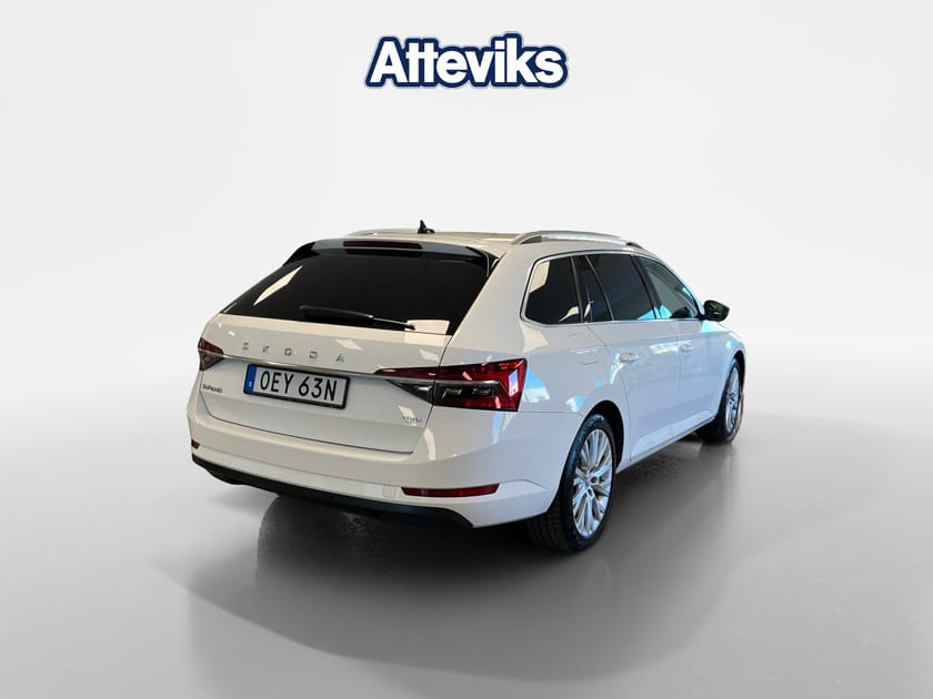 Bild 3 av Škoda Superb Kombi Style TDI 200 4x4 DSG Nyservad/Drag/Värmare