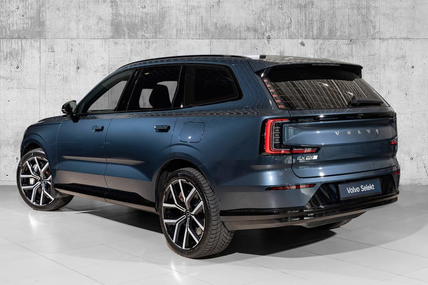 Bilde 2 av Volvo EX90 Twin Motor Performance 7-seater 7-seter | B&W | Luft