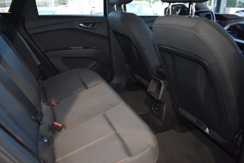 Bild 5 av Audi Q4 40 e-tron 150 kW / 204 HK PROLINE