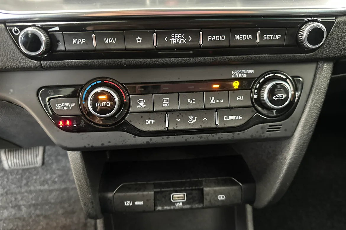 picture of a car