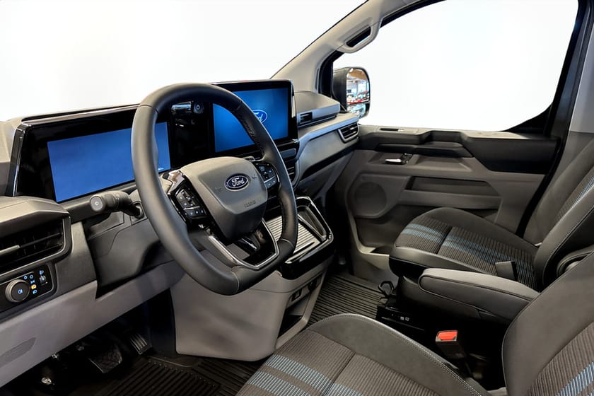 Bild 4 av Ford E-Transit Custom 340 E-Custom Skåp Sport 340L LWB Elmotor 160kW/218hk 1-vxl RWD El