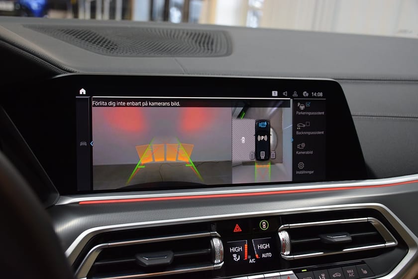 Bild 4 av BMW X5 xDrive45e iPerformance M Sport | Innovation | Panorama | 360 kamera
