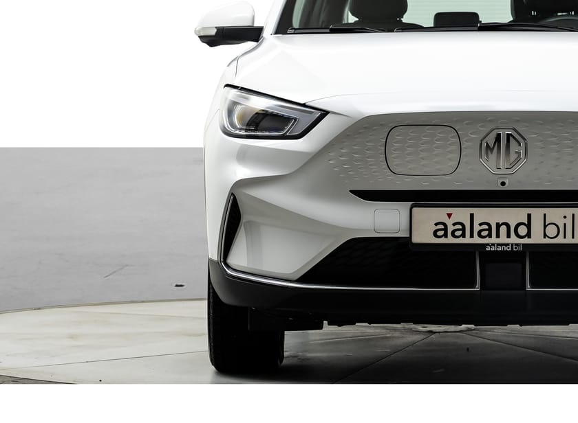 Bilde 2 av MG ZS EV Long Range LUXURY-Lav km. Service mars 2026