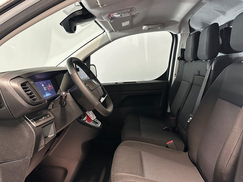 Bild 5 av Peugeot Expert Utökad Last L3 145hk diesel aut- Drag & värmare