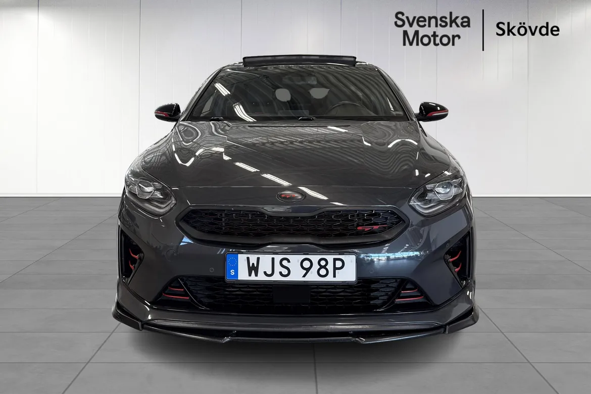 picture of a car