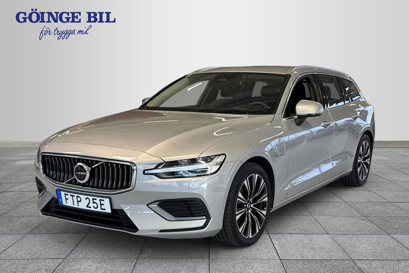 Bild 1 av Volvo V60 3.95% KAMPANJRÄNTA Recharge T6 Core Edition Drag/ Navi/ Kamera