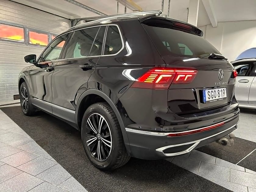 Bild 5 av Volkswagen Tiguan eHybrid 1.4 TSI 245 hk Elegance MOMS Drag IQ Panorama