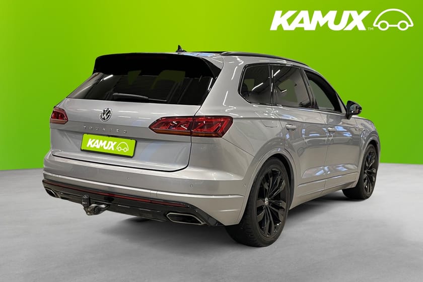Bild 4 av Volkswagen Touareg 3.0 V6 TSI 4M Black R-Line Pano Drag Värm Dynaudio