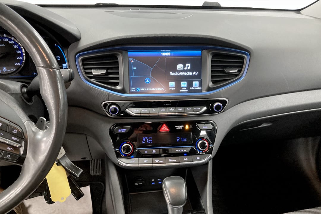 Hyundai Ioniq Plug-in