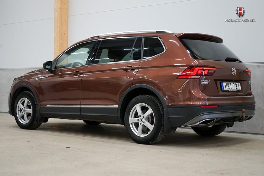 Bild 4 av Volkswagen Tiguan Allspace 7-sätes TSI 4M 7-sits Värmare Drag LED-ramp Carplay