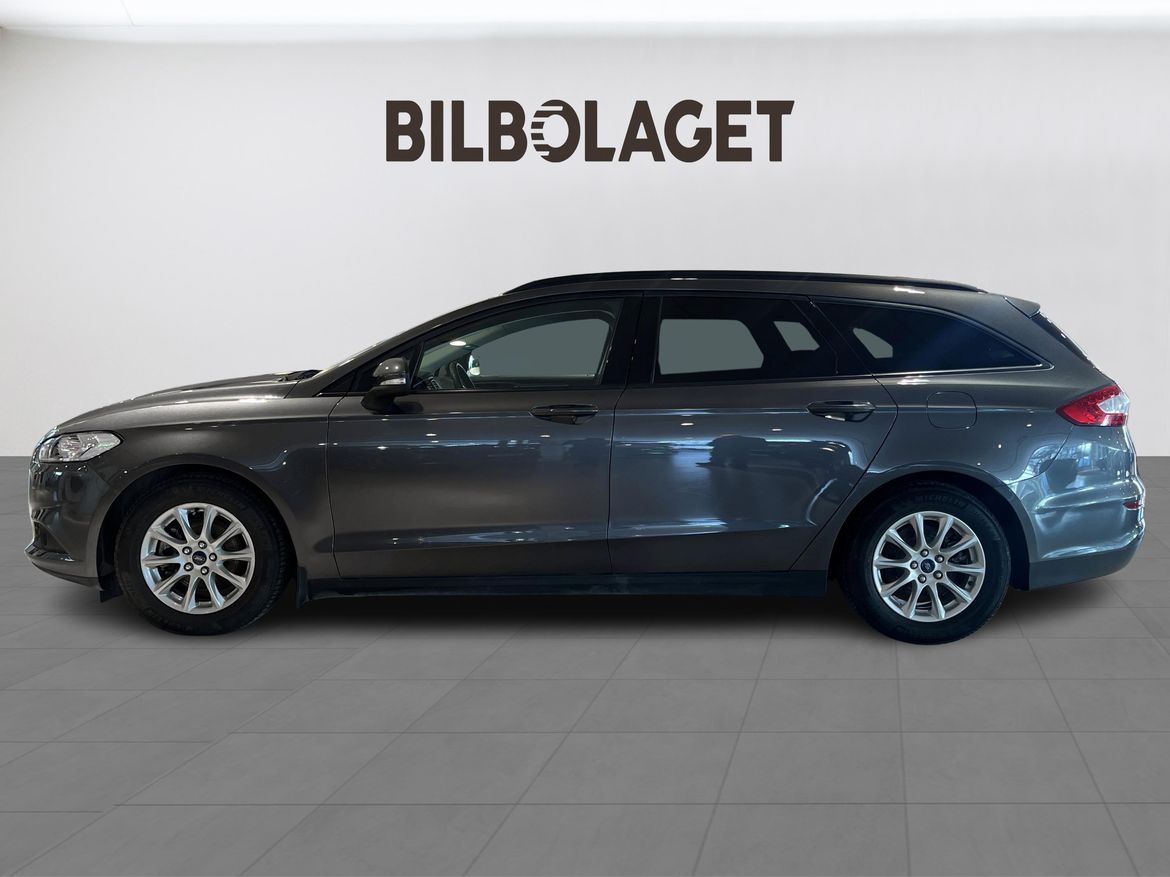 Ford Mondeo 2016 - miniatyr 3
