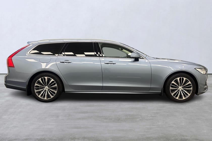 Bild 3 av Volvo V90 D4 Momentum Advanced SE II