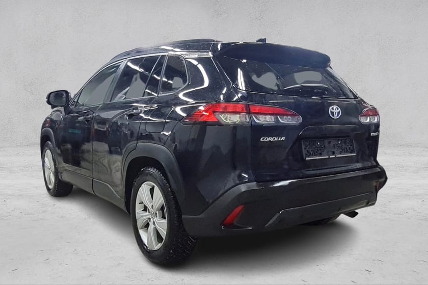 Bilde 3 av Toyota Corolla Cross Hybrid AWD-i Executive - LED - Skinn - Adaptiv cruise