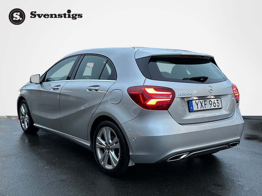 Bild 3 av Mercedes-Benz A 180 d Backkamera Drag 109hk  Automat