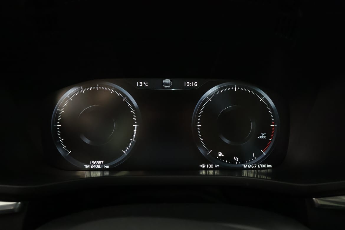 Volvo XC60 2021 - miniatyr 11