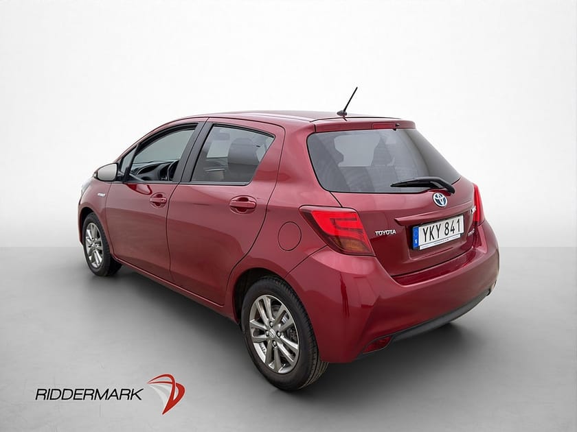 Bild 4 av Toyota Yaris Hybrid 101hk Active Kamera Farthållare Keyless