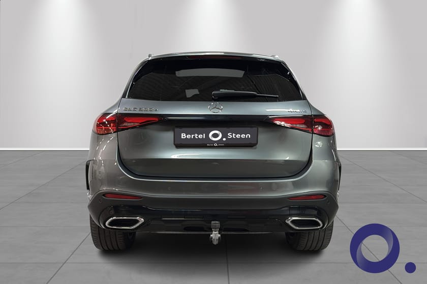 Bilde 4 av Mercedes-Benz GLC 300 e 4MATIC 300e AMG | DISTRONIC, PANORAMA, MEMORY, 360++