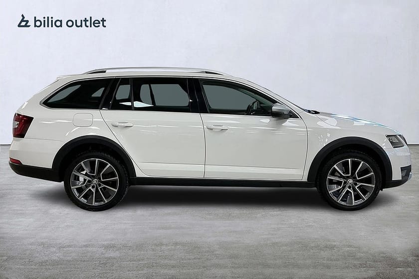 Bild 5 av Škoda Octavia Scout Skoda 2.0 TDI 4x4 Premium Drag B-kam Navi P-värmare