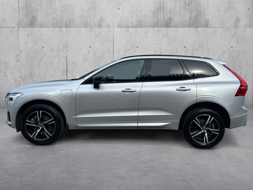 Bilde 2 av Volvo XC60 T8 TwinEngine R-Design|H.Feste|R.Kamera|Luftfjæring