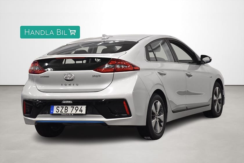 Bild 5 av Hyundai Ioniq Plug-in Premium Plus Inifinity Navi B-kam Rattvärme