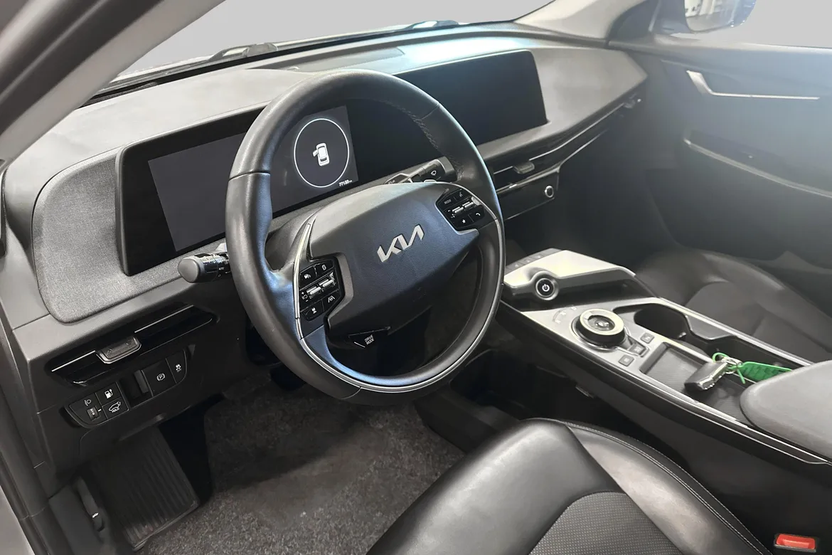 picture of a car