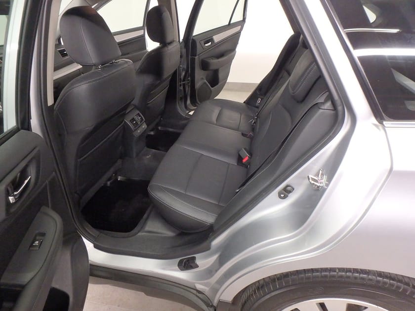 Bild 5 av Subaru Outback 2.0D 4WD Aut Ridge Krok Värmare  Euro 6