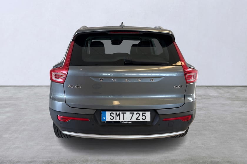 Bild 5 av Volvo XC40 D4 AWD Momentum Pro Edition