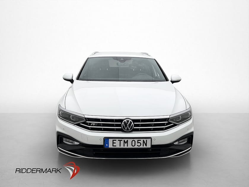 Bild 2 av Volkswagen Passat Sportscombi 2.0 TDI 4M R-Line H/K Värmare Cockpit Drag