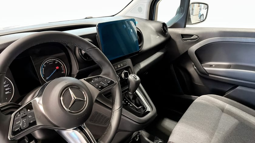 Bild 4 av Mercedes-Benz eCitan 112 SKÅP L2 | Lagerbil