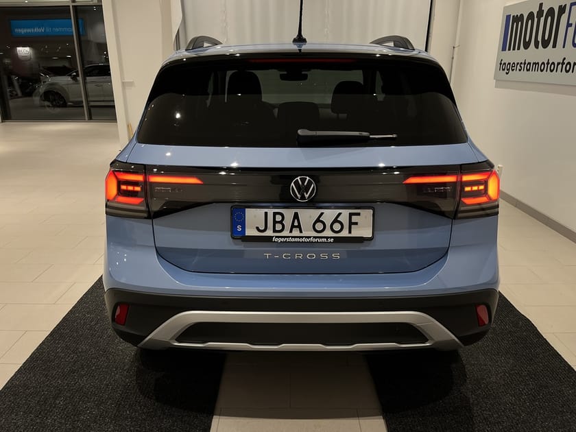 Bild 4 av Volkswagen T-Cross Life TSI 116 hk Aut Drag pluspkt