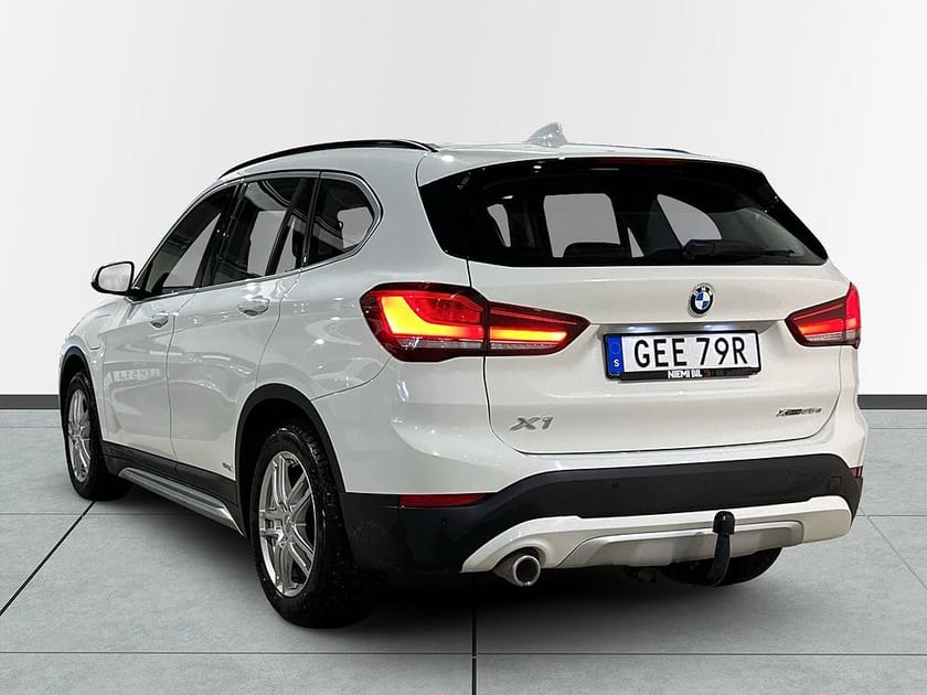 Bild 5 av BMW X1 xDrive25e Steptronic xLine Drag Psens HuD GPS SoV