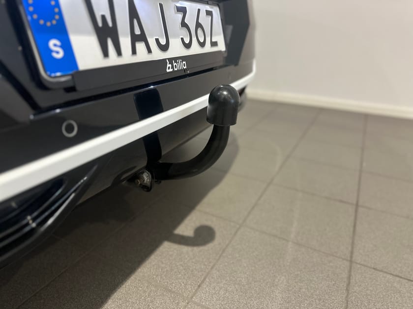 Bild 5 av Renault Mégane E-TECH Iconic 60kWh/220hk, Backkamera, Dragkrok