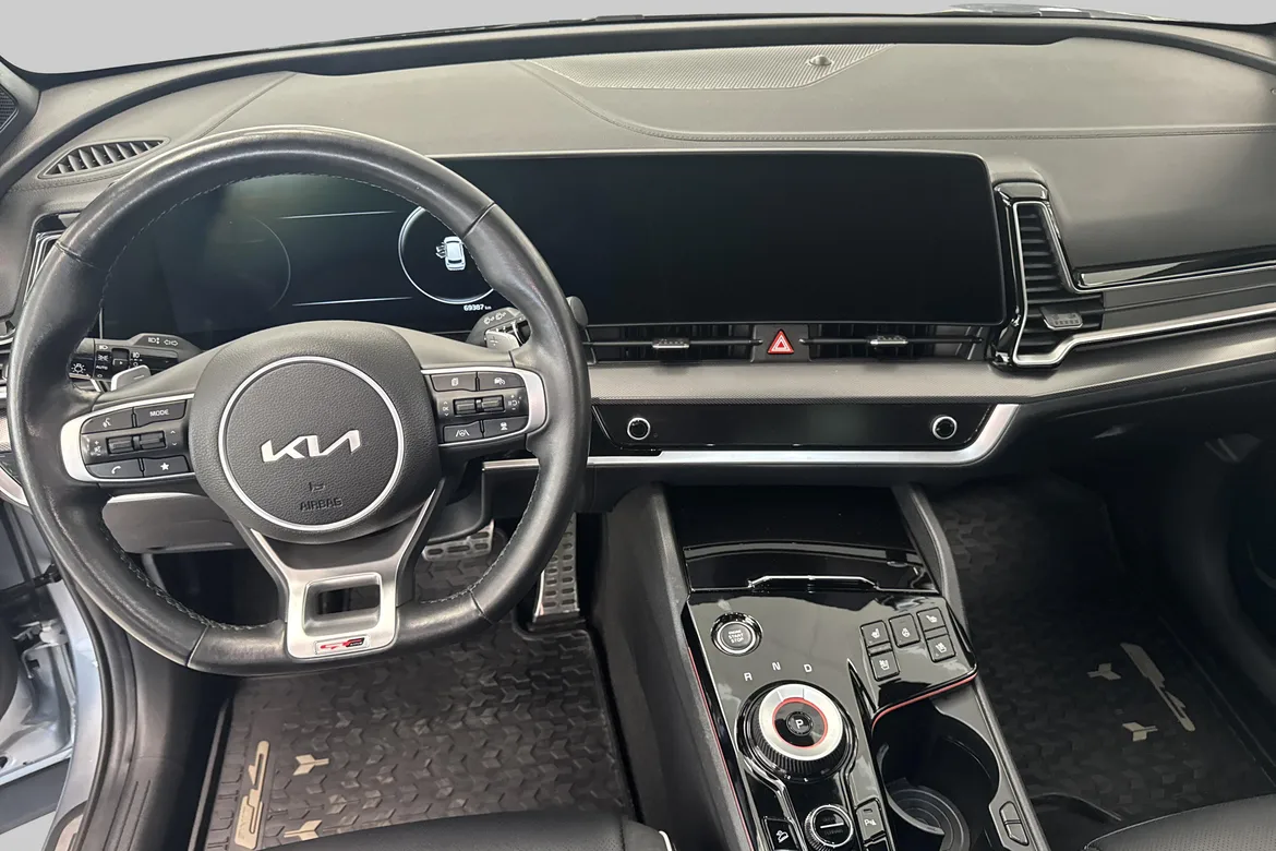 picture of a car