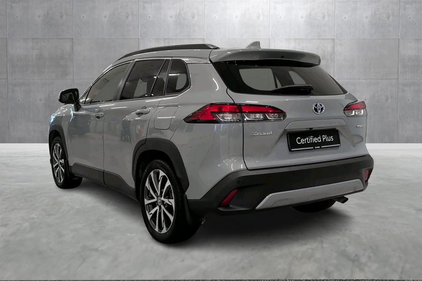 Bilde 3 av Toyota Corolla Cross Hybrid AWD-i Executive Panorama - LED - Ad. cruise