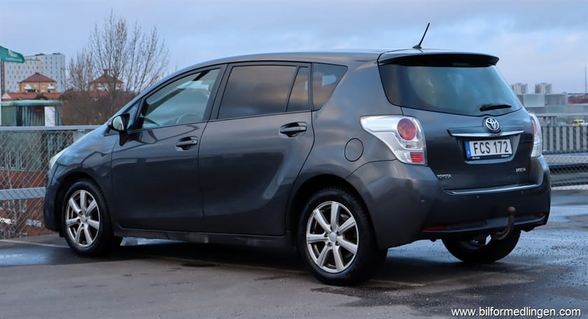 Bild 4 av Toyota Verso 2.2 D-4D 150hk Skinn Navi Drag Panorama