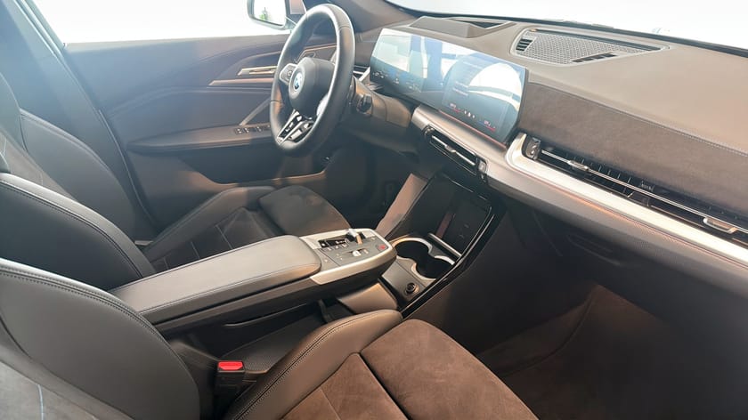 Bild 3 av BMW X1 xDrive25e M-Sport H/K Adaptiv Farth Dragkrok