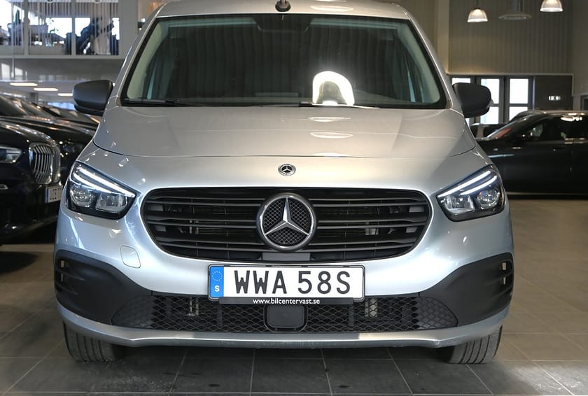 Bild 5 av Mercedes-Benz Citan 112 CDI DCT Edition 1 Style Kamera 3-sits Moms
