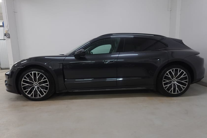 Bild 4 av Porsche Taycan 4 Cross Turismo D/D+ BOSE Pano 360°  Adp-farthållare