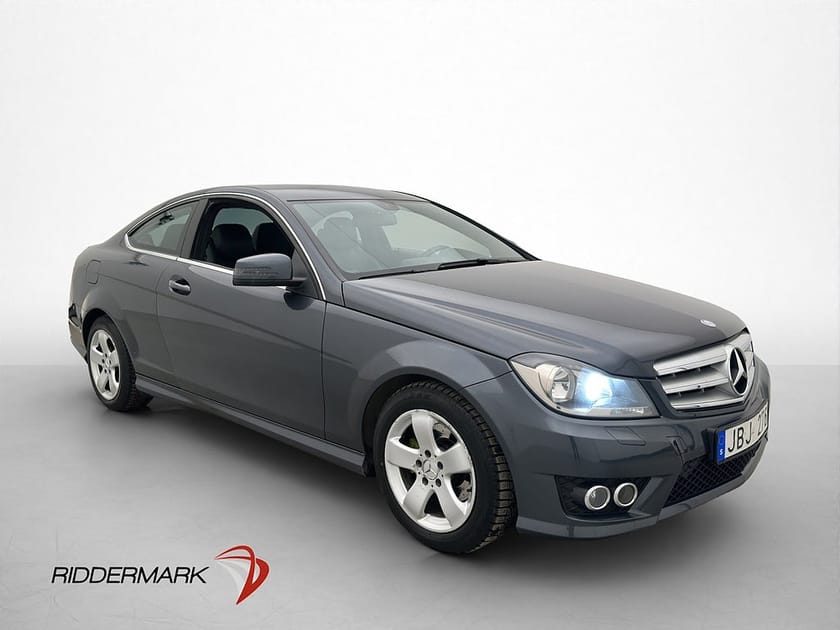 Bild 3 av Mercedes-Benz C 220 CDI Coupé 220d AMG Plus Röda bälten 170hk