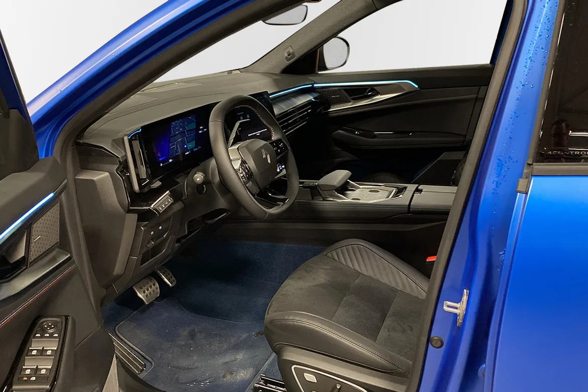 Renault Rafale E-Tech 4×4