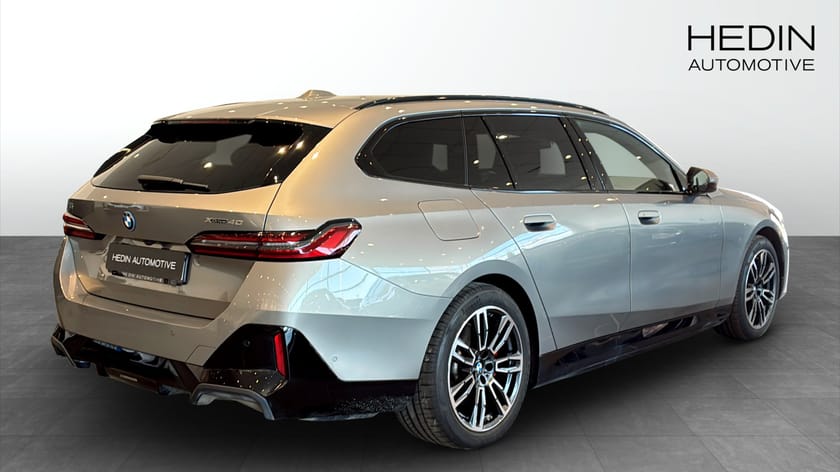 Bild 2 av BMW i5 xDrive40 Touring M sport business, M sport pro