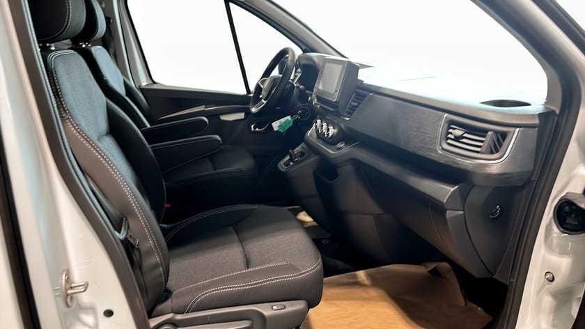 Bild 3 av Renault Trafic Skåpbil Dubbelhytt L2H1 170Hk Automat