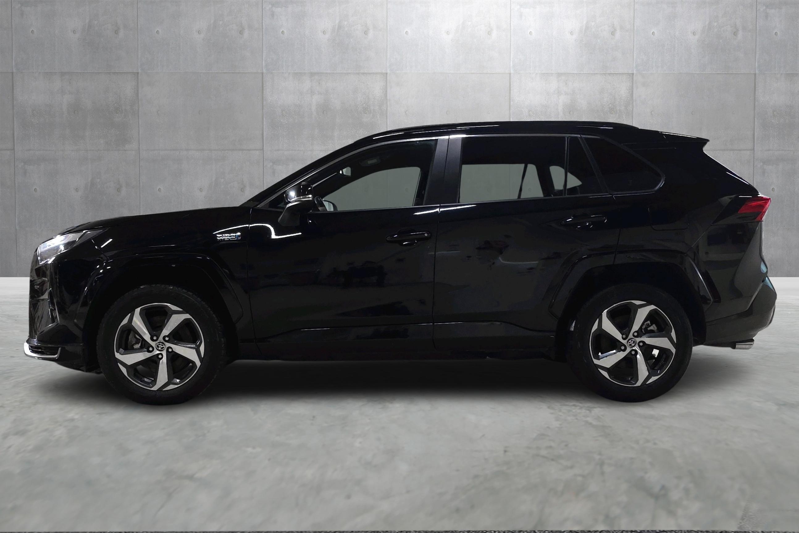 Thumnail bilde 1 av Toyota RAV4 Plug-in Hybrid