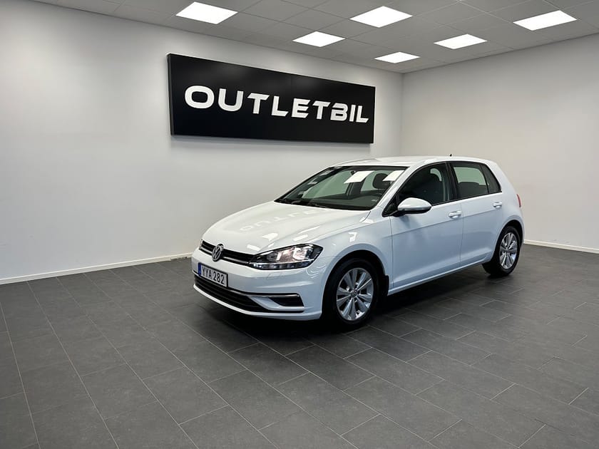 Bild 1 av Volkswagen Golf 5-dörrar 1.0 TSI 110hk Manuell Carplay B-kam Dragkrok