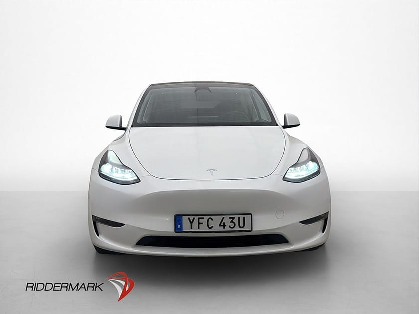 Bild 3 av Tesla Model Y Long Range AWD Dragkrok Svensksåld