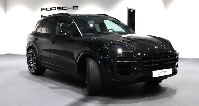 Bild 3 av Porsche Cayenne E-Hybrid 470HK 2026 Demo / Leasbar / VAT