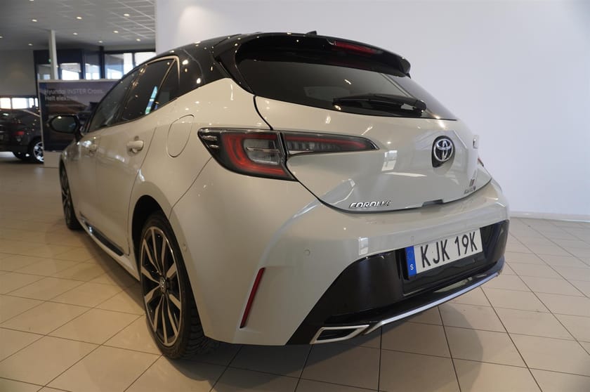 Bild 5 av Toyota Corolla Hybrid Hybid E-Cvt Gr Sport Kamera Ad Farth Svart Tak
