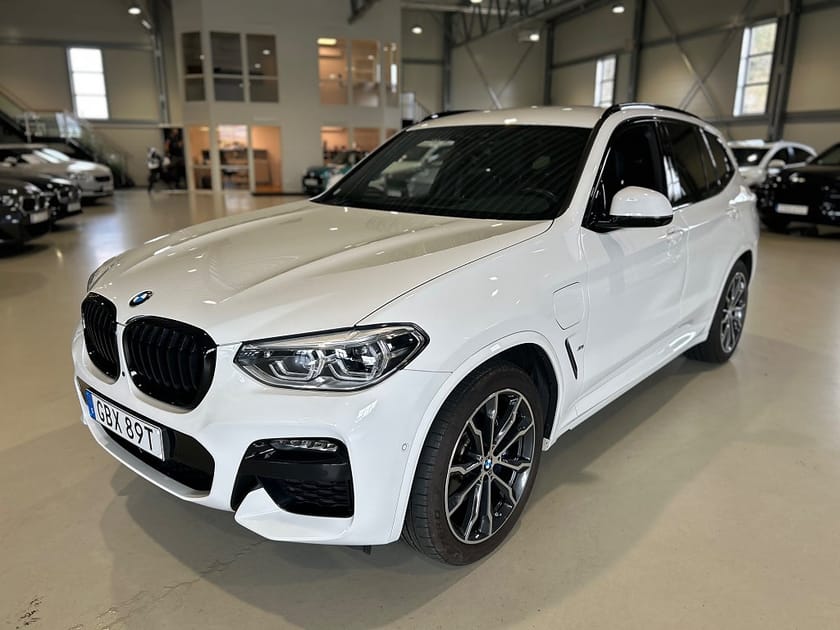 Bild 1 av BMW X3 xDrive30e Steptronic M Sport HUD/HK/360° kam