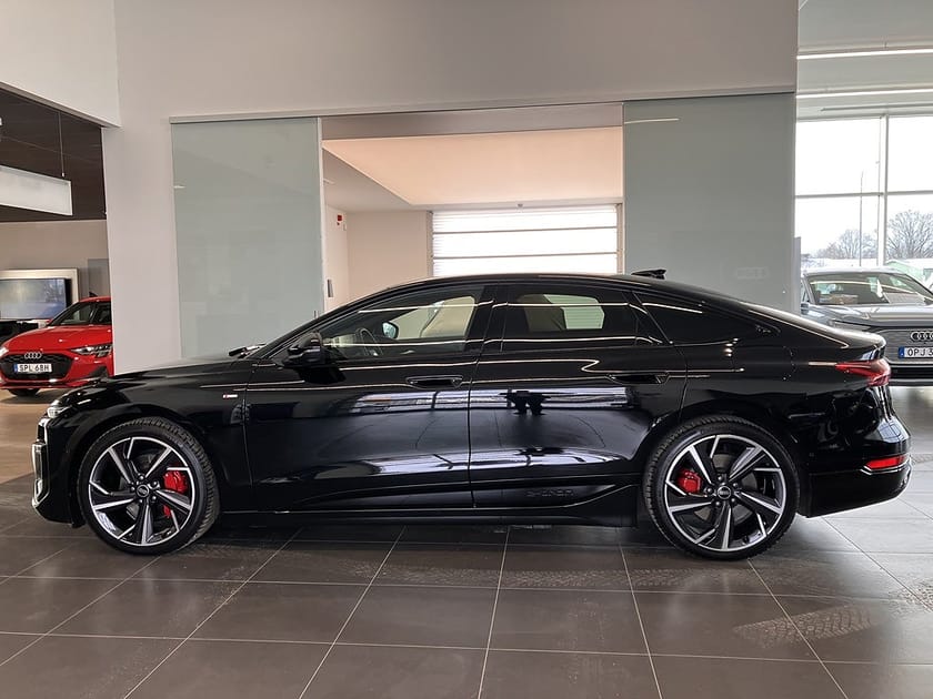 Bild 4 av Audi A6 Sportback e-tron quattro Sedan 428HK S-LINE